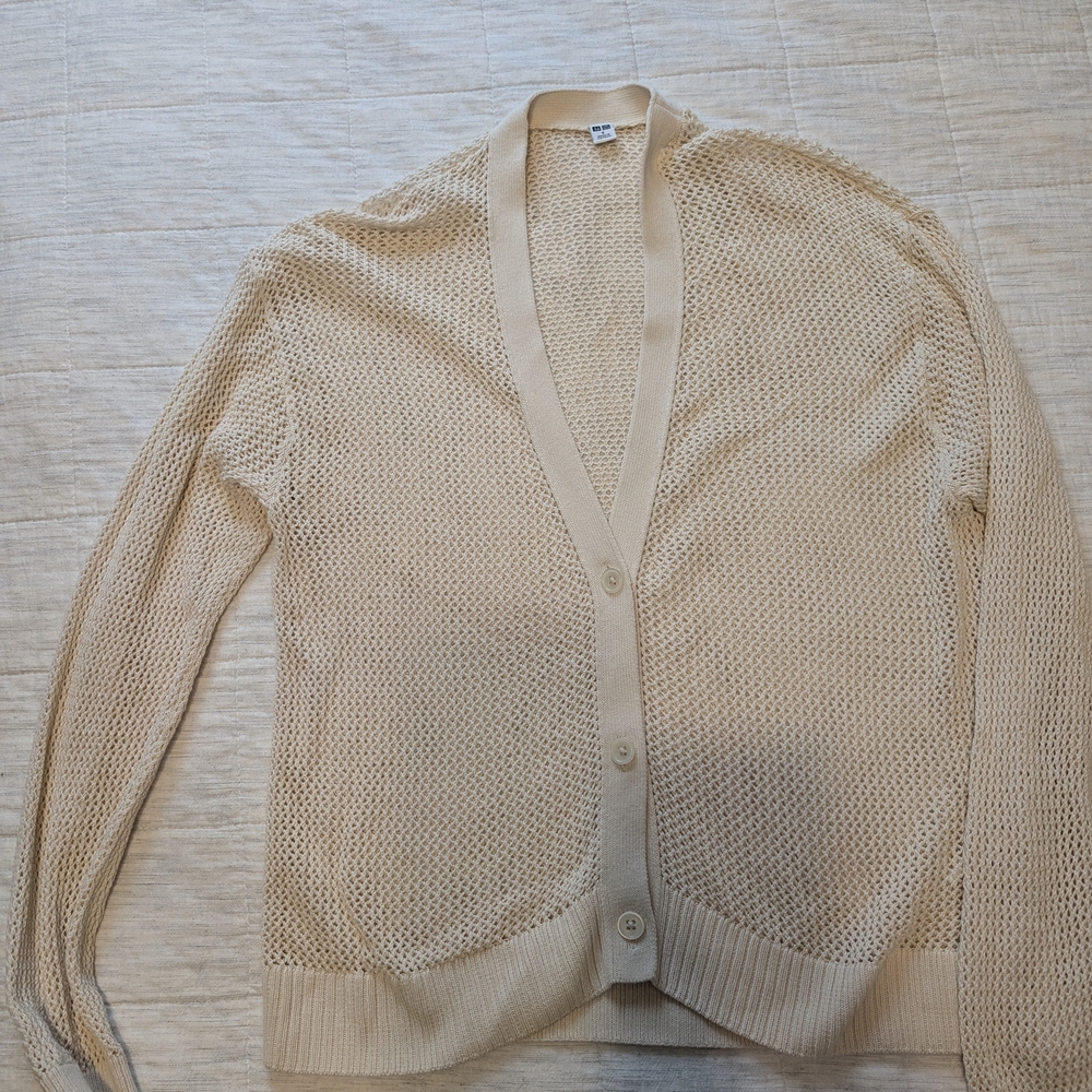 Uniqlo Beige mesh Cardigan